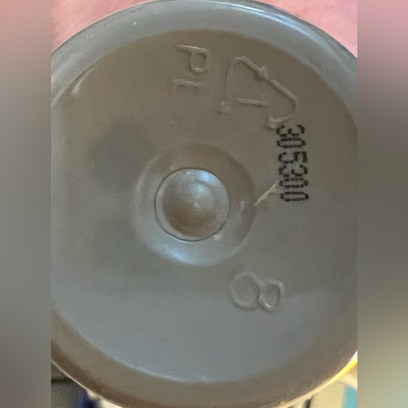 WELLA PROFESSIONALS
🌊EIMI Ocean Spritz Hair Spray
Sea Salt Texture Spray 150 mL - Picture 9 of 9